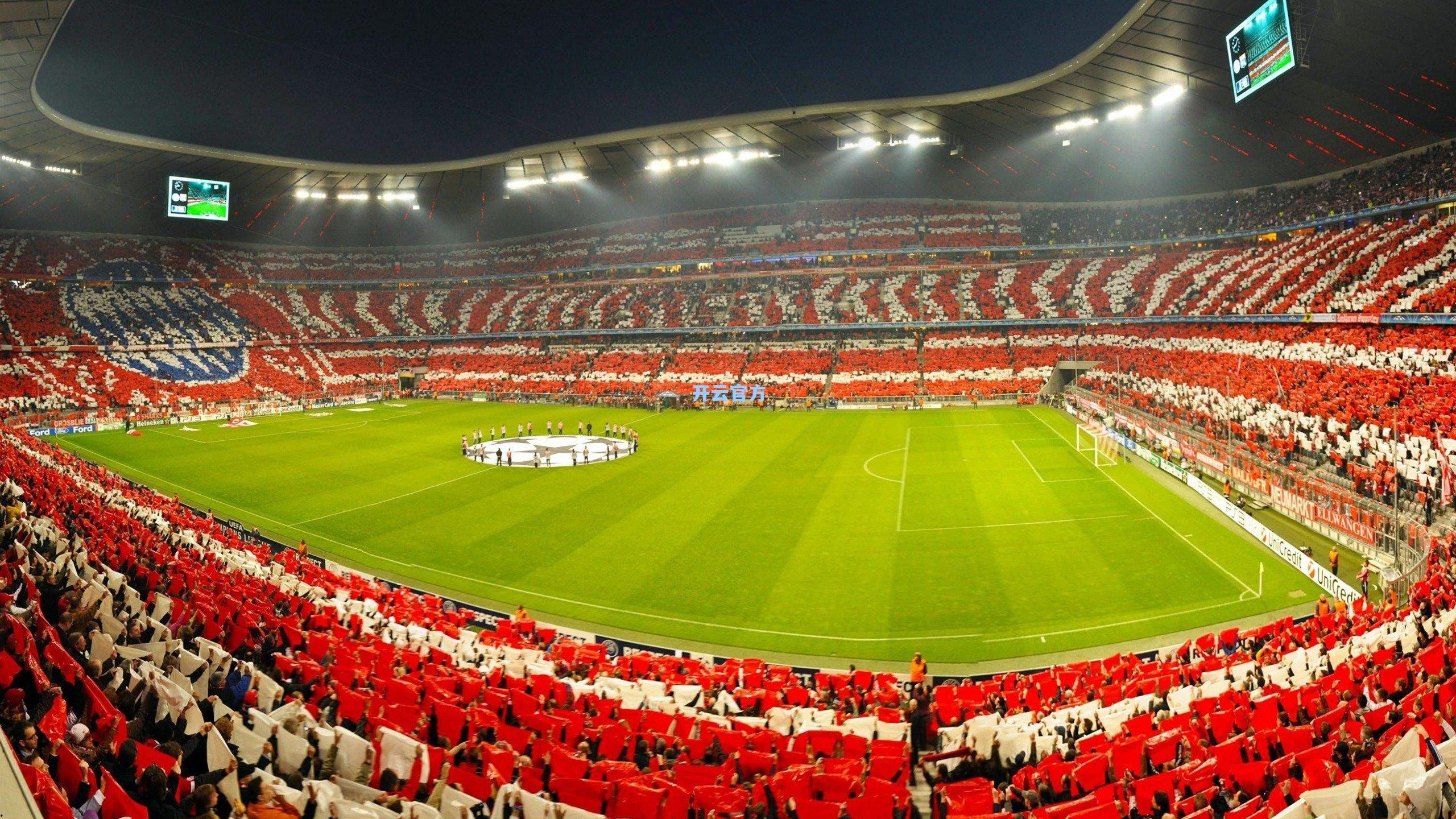 曼联帅位余震未平 三日连别三位故人足坛愕然